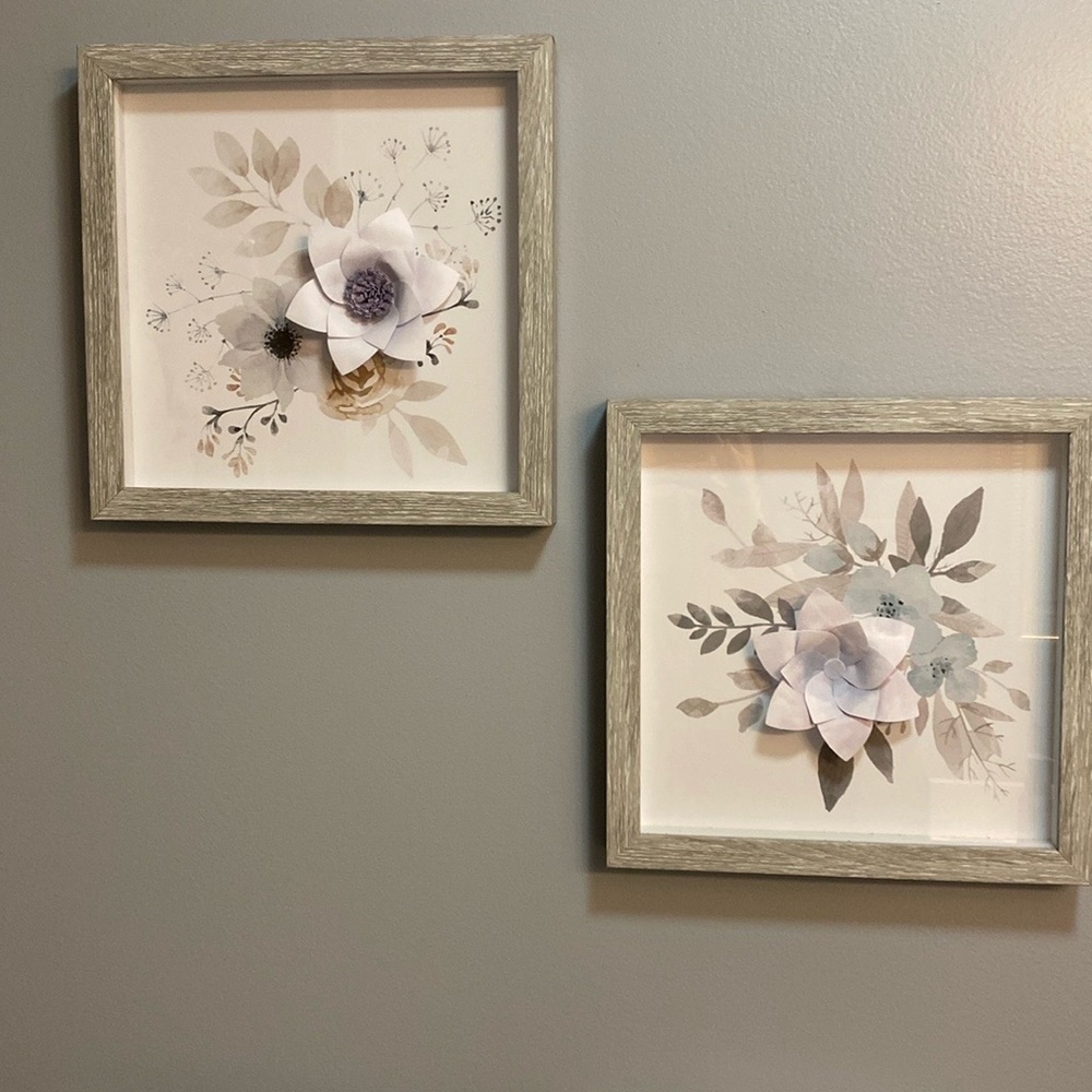 NWOT Honeybloom pictures.  Lot of 2.